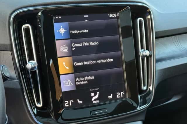 Volvo XC40 (2022) thumbnail 39