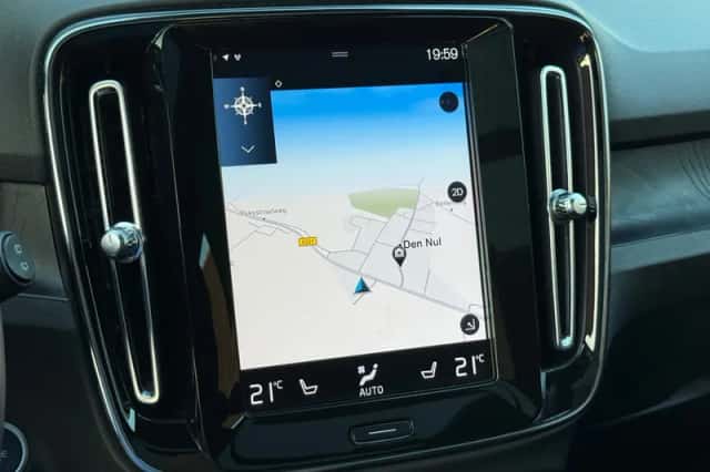 Volvo XC40 (2022) thumbnail 43