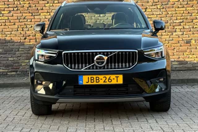 Volvo XC40 (2022) thumbnail 6