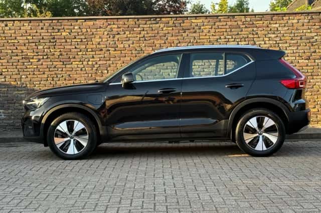 Volvo XC40 (2022) thumbnail 7