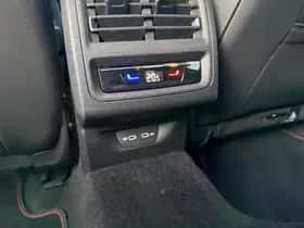 Volkswagen Golf (2023) thumbnail 21