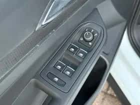 Volkswagen Golf (2023) thumbnail 26
