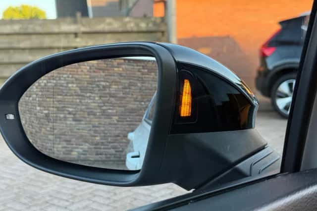 Volkswagen Golf (2023) thumbnail 27
