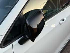 Volkswagen Golf (2023) thumbnail 28