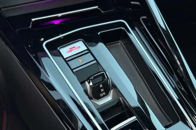 Volkswagen Golf (2023) thumbnail 42