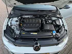 Volkswagen Golf (2023) thumbnail 62