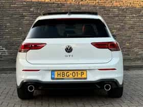 Volkswagen Golf (2023) thumbnail 9