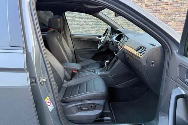 Volkswagen Tiguan (2022) thumbnail 19