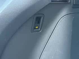 Volkswagen Tiguan (2022) thumbnail 24