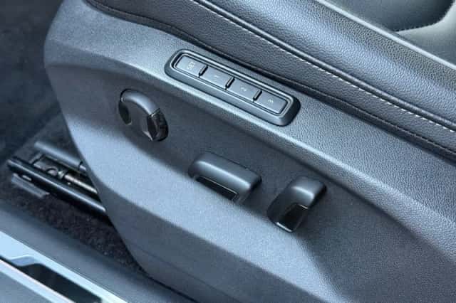 Volkswagen Tiguan (2022) thumbnail 32