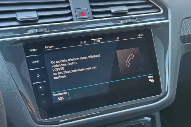 Volkswagen Tiguan (2022) thumbnail 54