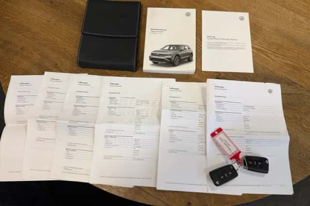 Volkswagen Tiguan (2022) thumbnail 63