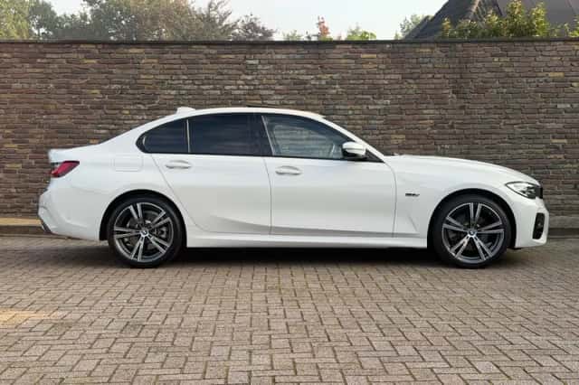 BMW 3-Serie (2022) thumbnail 8