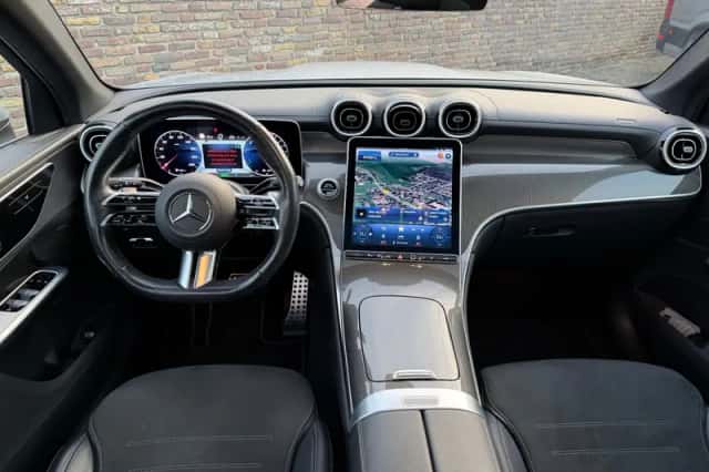 Mercedes-Benz GLC-Klasse (2023) thumbnail 2