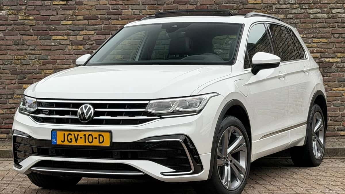 Volkswagen Tiguan (2022) — foto 1