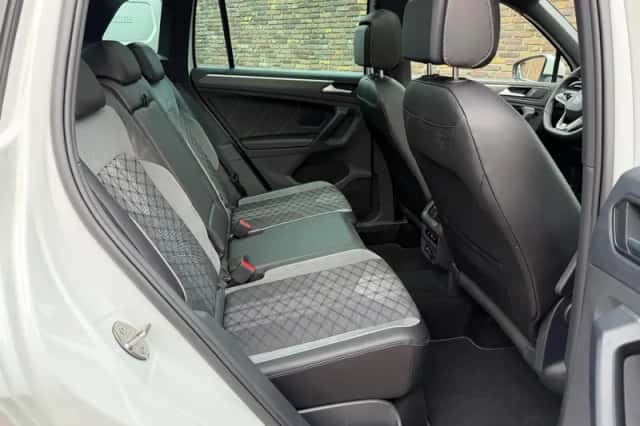 Volkswagen Tiguan (2022) thumbnail 23