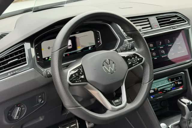 Volkswagen Tiguan (2022) thumbnail 32