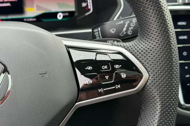Volkswagen Tiguan (2022) thumbnail 33