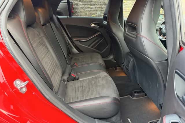 Mercedes-Benz CLA-Klasse (2019) thumbnail 19