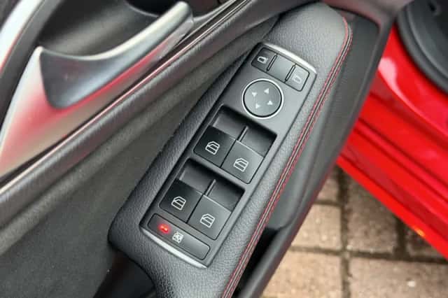 Mercedes-Benz CLA-Klasse (2019) thumbnail 22