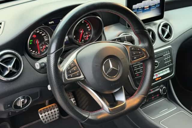 Mercedes-Benz CLA-Klasse (2019) thumbnail 25