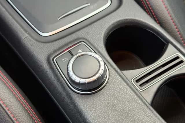Mercedes-Benz CLA-Klasse (2019) thumbnail 28