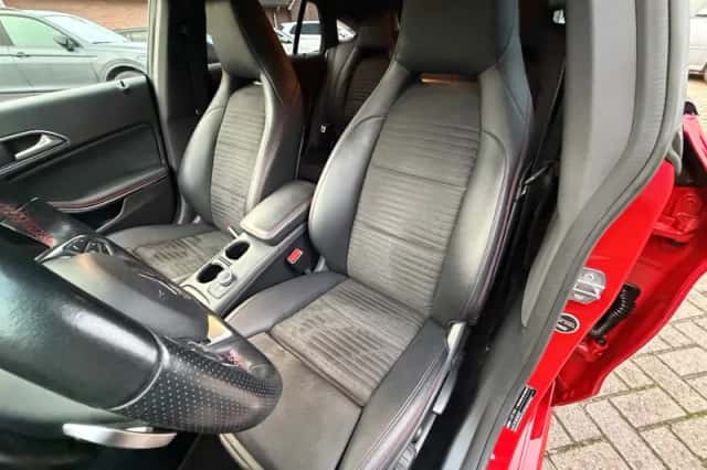 Mercedes-Benz CLA-Klasse (2019) thumbnail 41