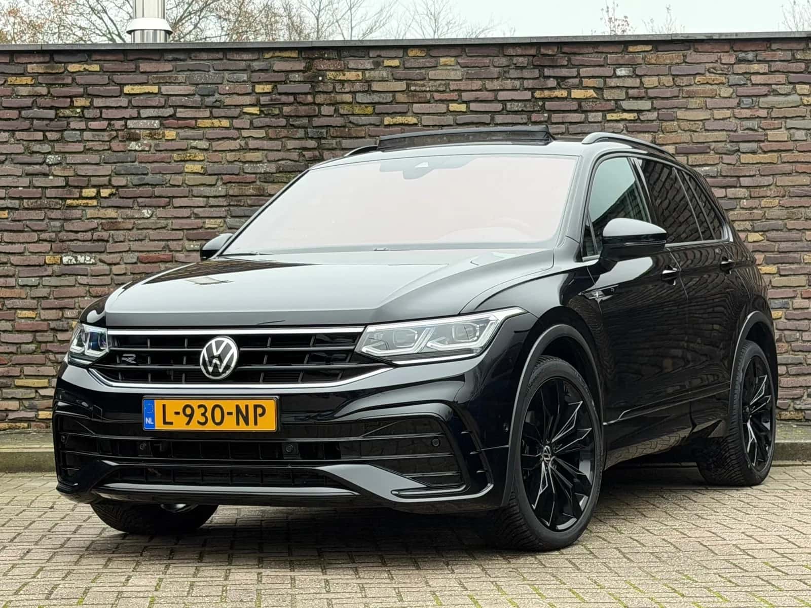 Volkswagen Tiguan (2021) — foto 1