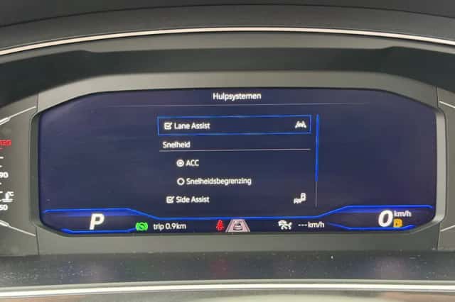 Volkswagen Tiguan (2021) thumbnail 32