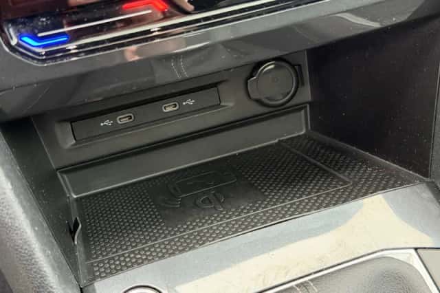 Volkswagen Tiguan (2021) thumbnail 34