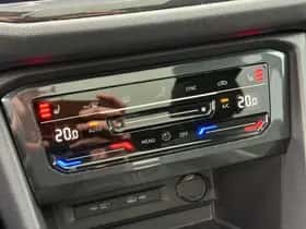 Volkswagen Tiguan (2021) thumbnail 35