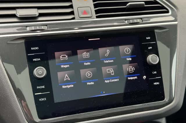 Volkswagen Tiguan (2021) thumbnail 43