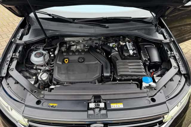Volkswagen Tiguan (2021) thumbnail 51