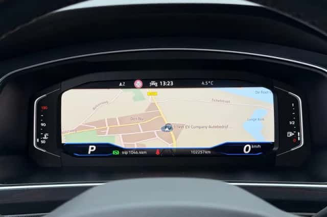 Volkswagen Tiguan (2020) thumbnail 3
