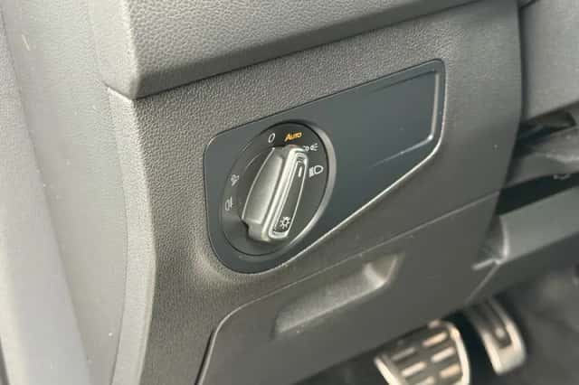 Volkswagen Tiguan (2020) thumbnail 29