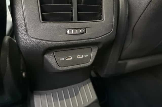 Volkswagen T-Roc (2022) thumbnail 19