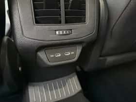 Volkswagen T-Roc (2022) thumbnail 19