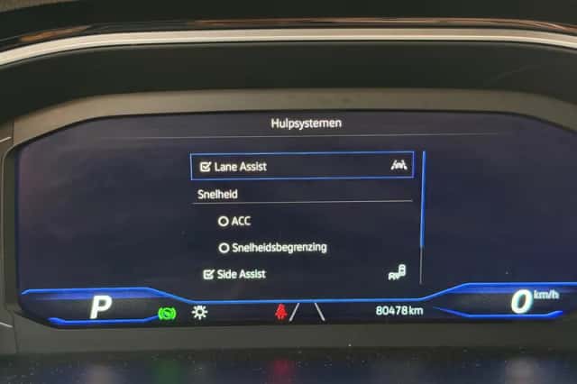 Volkswagen T-Roc (2022) thumbnail 34