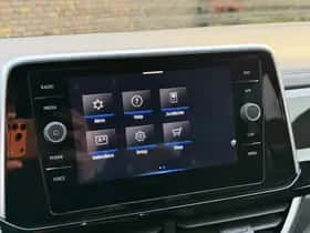 Volkswagen T-Roc (2022) thumbnail 47