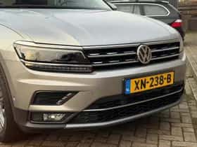 Volkswagen Tiguan (2019) thumbnail 12