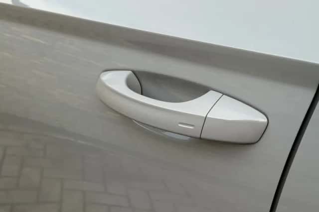 Škoda Karoq (2022) thumbnail 14