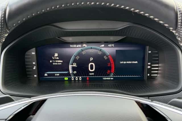 Škoda Karoq (2022) thumbnail 3