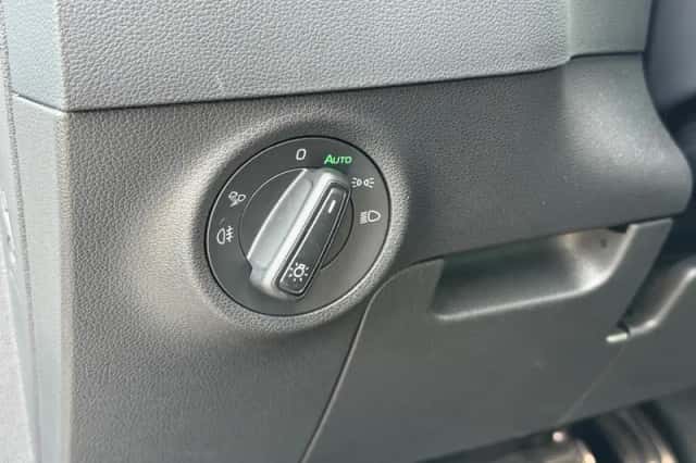 Škoda Karoq (2022) thumbnail 25