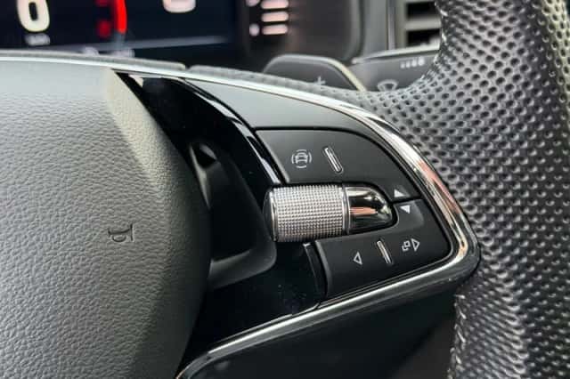 Škoda Karoq (2022) thumbnail 28