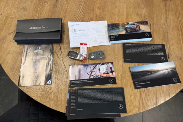 Mercedes-Benz GLE-KLASSE (2021) thumbnail 73