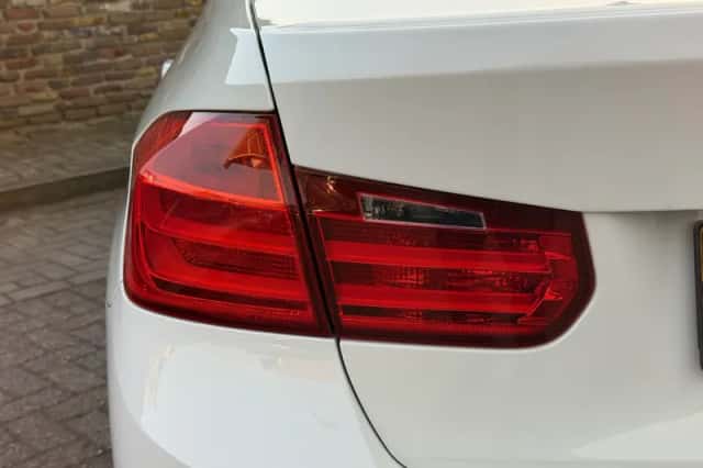 BMW 3-Serie (2015) thumbnail 13