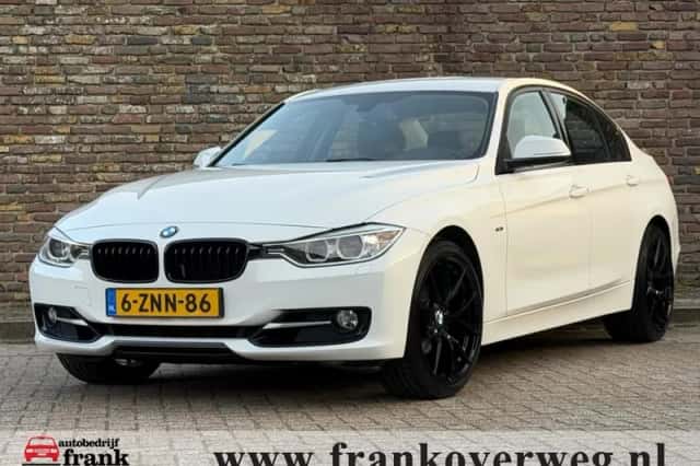 BMW 3-Serie (2015) thumbnail 39