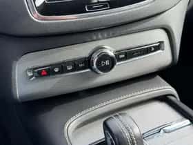 Volvo XC90 (2021) thumbnail 44