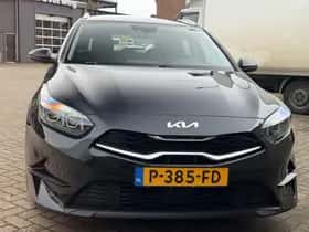 Kia Ceed (2022) thumbnail 12