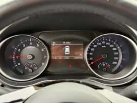 Kia Ceed (2022) thumbnail 3